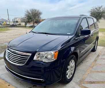 Used 2015 Chrysler Town & Country Touring