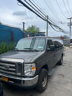 Used 2009 Ford E-350 and Econoline 350 XLT