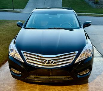 Used 2013 Hyundai Azera w/ Technology Pkg