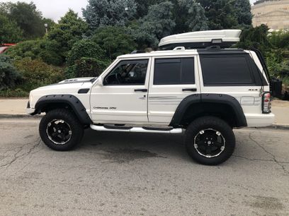 Used 2000 Jeep Cherokee Classic