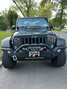 Used 2017 Jeep Wrangler Sport w/ Connectivity Group