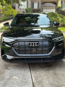 Used 2022 Audi e-tron Premium