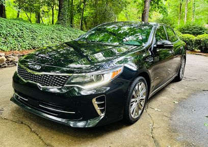 Used 2016 Kia Optima SX w/ Chrome Wheel Package