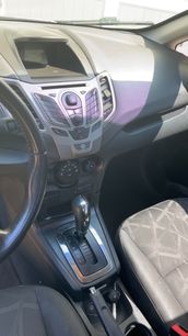 Used 2013 Ford Fiesta SE