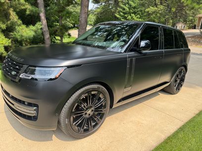 Used 2025 Land Rover Range Rover SE