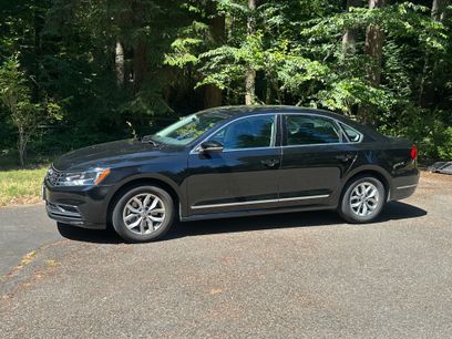 Used 2016 Volkswagen Passat 1.8T S