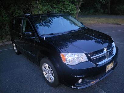 Used 2011 Dodge Grand Caravan Crew