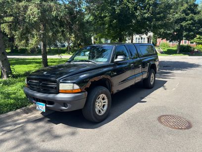 Used 2004 Dodge Dakota 4x4 Club Cab w/ Tire & Handling Group