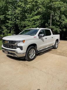 Used 2025 Chevrolet Silverado 1500 LTZ w/ LTZ Premium Package