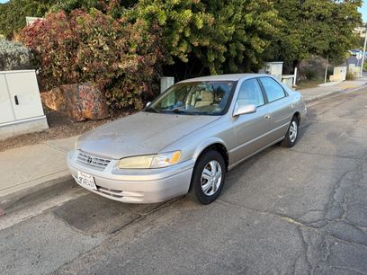 Used 1998 Toyota Camry CE