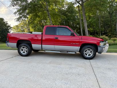 Used 1997 Dodge Ram 1500 Truck 2WD Club Cab
