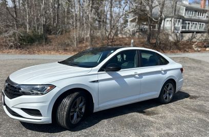 Used 2020 Volkswagen Jetta R-Line