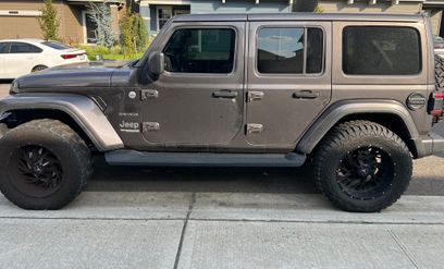 Used 2020 Jeep Wrangler Unlimited Sahara w/ Uconnect 4C Nav & Sound Group