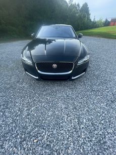 Used 2016 Jaguar XF Premium