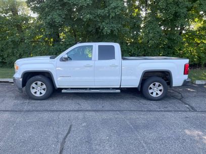 Used 2014 GMC Sierra 1500 SLE w/ SLE Value Package