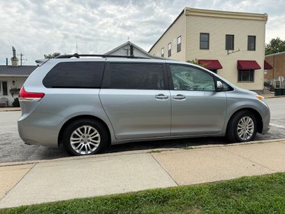 Used 2011 Toyota Sienna XLE