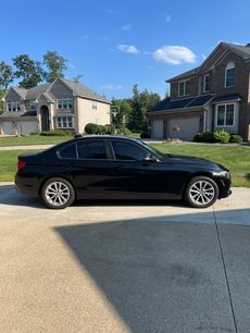 Used 2017 BMW 320i Sedan