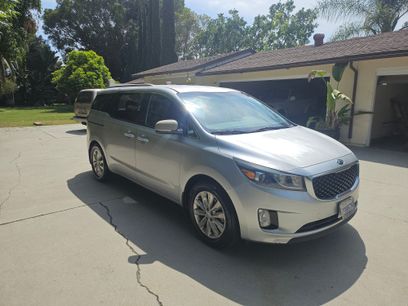 Used 2016 Kia Sedona EX