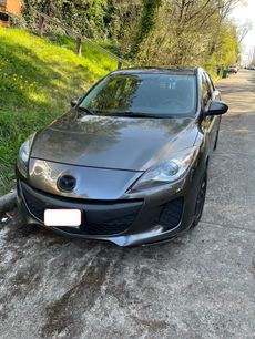 Used 2012 MAZDA MAZDA3 i Grand Touring w/ Tech Pkg