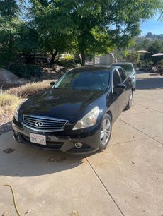 Used 2012 INFINITI G37 Journey