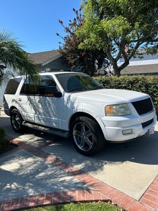 Used 2003 Ford Expedition Eddie Bauer