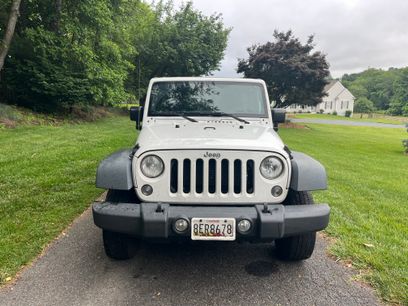Used 2016 Jeep Wrangler Unlimited Sport w/ Connectivity Group