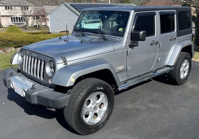 Used 2014 Jeep Wrangler Unlimited Sahara w/ Dual Top Group