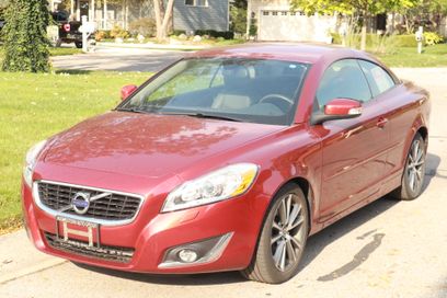 Used 2013 Volvo C70 T5 w/ Climate Pkg