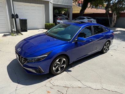 Used 2023 Hyundai Elantra Limited