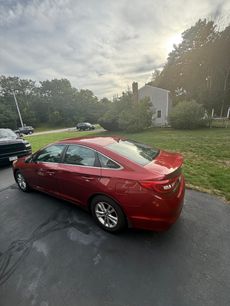 Used 2015 Hyundai Sonata SE w/ Option Group 09