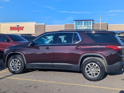 Used 2020 Chevrolet Traverse LT w/ Driver Confidence II Package