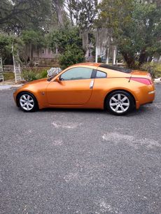 Used 2004 Nissan 350Z Enthusiast w/ Cargo Convenience Pkg