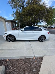 Used 2019 BMW 230i Coupe w/ M Sport Package