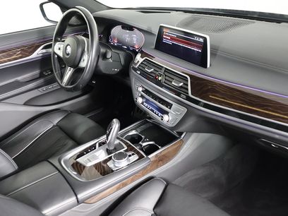 Used 2022 BMW 750i xDrive w/ M Sport Package
