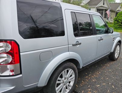 Used 2011 Land Rover LR4 HSE LUX