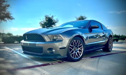 Used 2011 Ford Mustang Shelby GT500 w/ SVT Performance Pkg