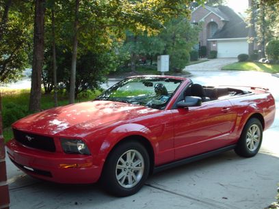 Used 2007 Ford Mustang Deluxe Convertible