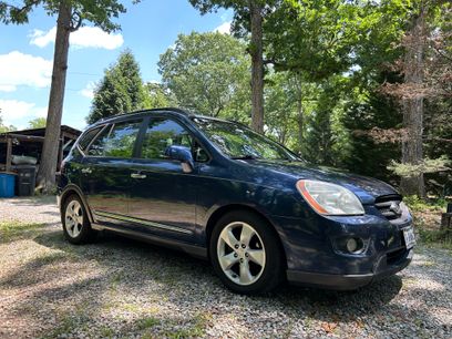 Used 2008 Kia Rondo EX