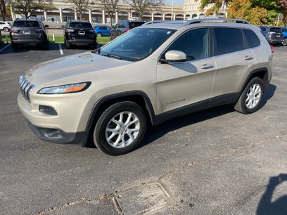 Used 2014 Jeep Cherokee Latitude w/ Comfort/Convenience Group
