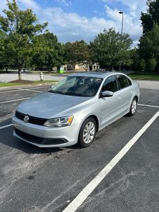 Used 2012 Volkswagen Jetta SE