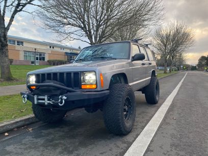 Used 2000 Jeep Cherokee Sport