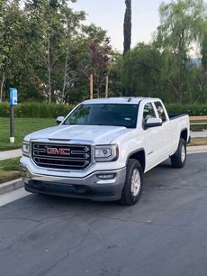 Used 2016 GMC Sierra 1500 SLE w/ SLE Value Package