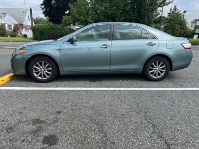 Used 2011 Toyota Camry Hybrid