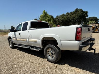 Used 2004 Chevrolet Silverado 2500 LT w/ Heavy-Duty Power Package