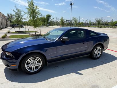 Used 2011 Ford Mustang Coupe w/ 101A Rapid Spec Order Code