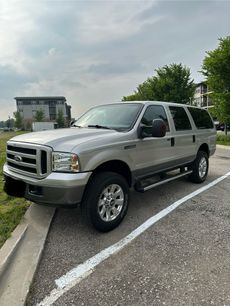 Used 2005 Ford Excursion XLT
