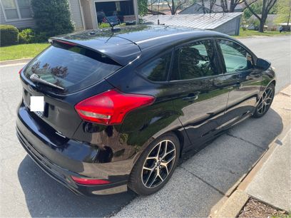 Used 2016 Ford Focus SE w/ SE Sport Package