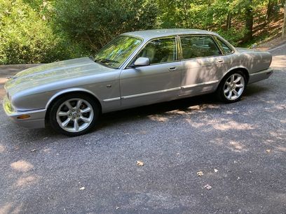 Used 2002 Jaguar XJ8