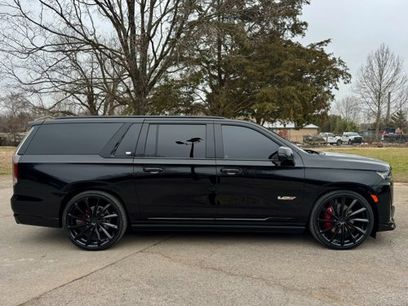 Used 2024 Cadillac Escalade ESV V w/ LPO, ONYX Package