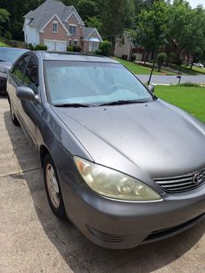 Used 2005 Toyota Camry LE